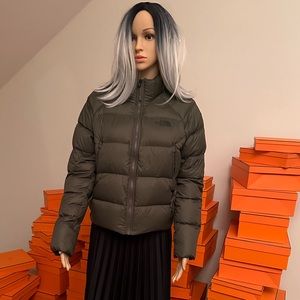 North face green puffer jacket size M